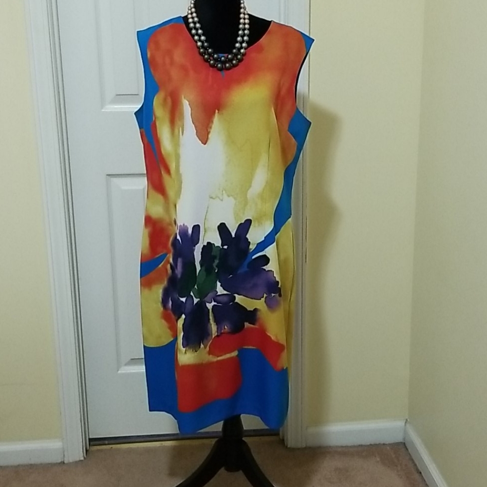Women's dress